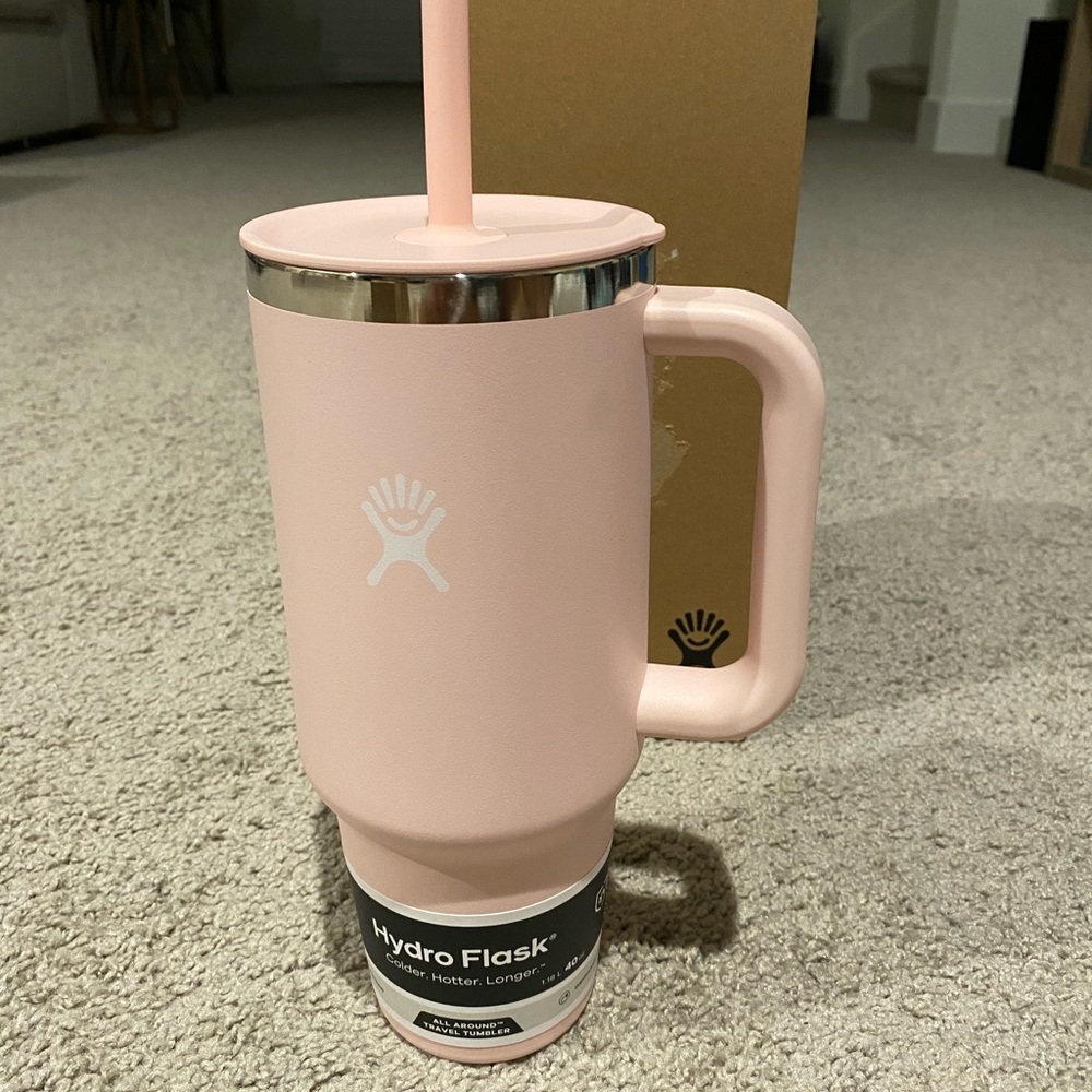 BNIB 40 oz All Around Travel Tumbler in Trillium Pink